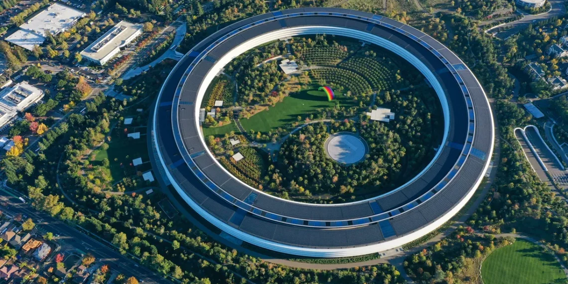 Apple-მა Apple Park-ის თანამშრომლების ევაკუაცია მოახდინა, მიზეზი უცნობი ნივთიერებაა